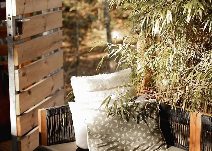 Madame Imagine, & Apartmán